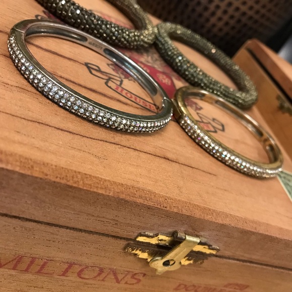 Vintage Bracelet Bundle of 4 - Picture 15 of 16